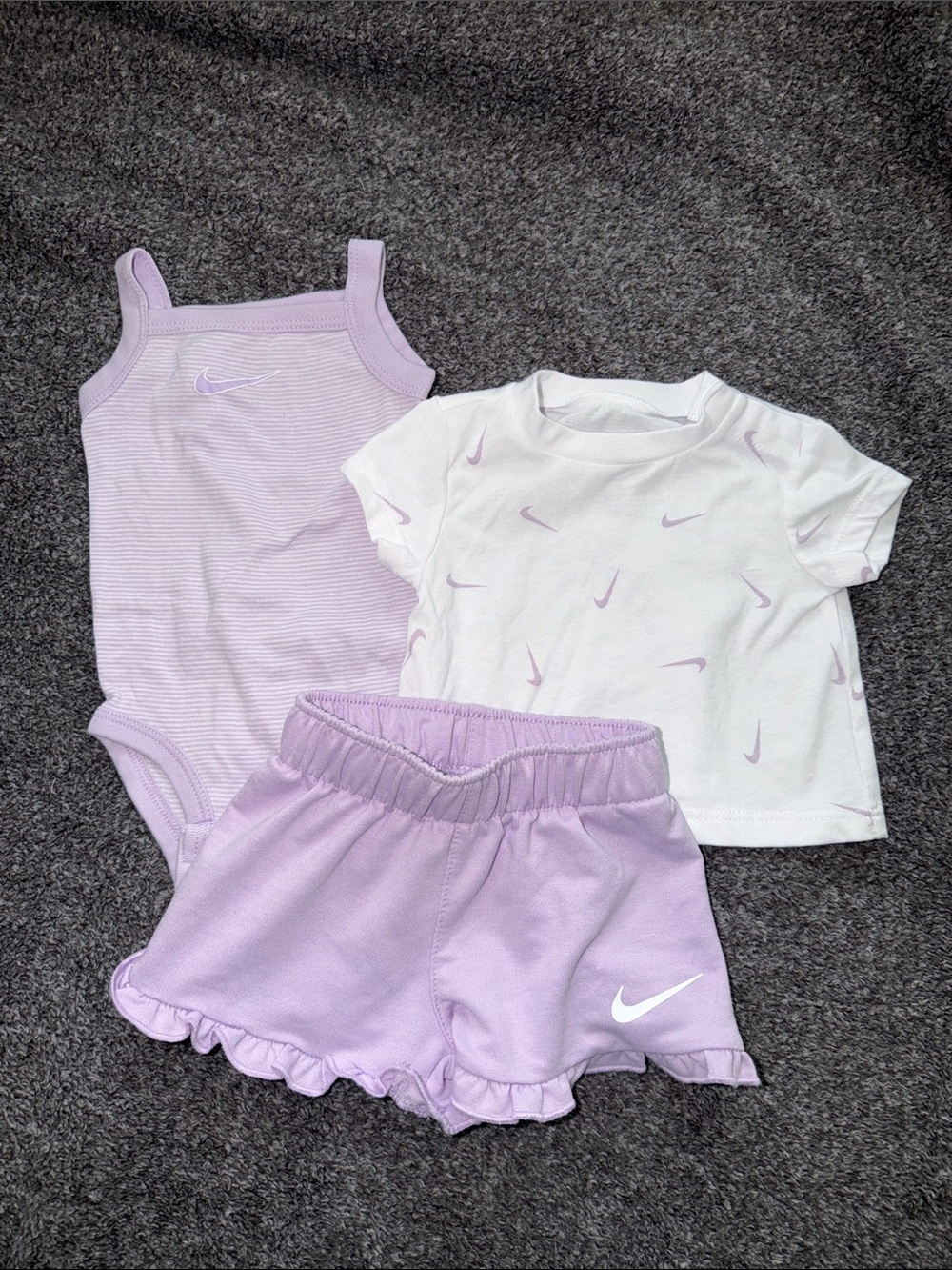 Nike Lilac & White Baby 3-Piece Set